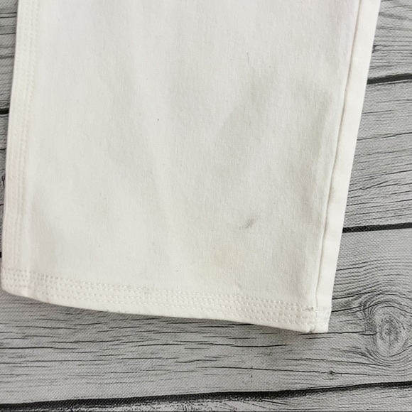 St. John’s Sport White Studded Back Pocket Jeans - Picture 8 of 8